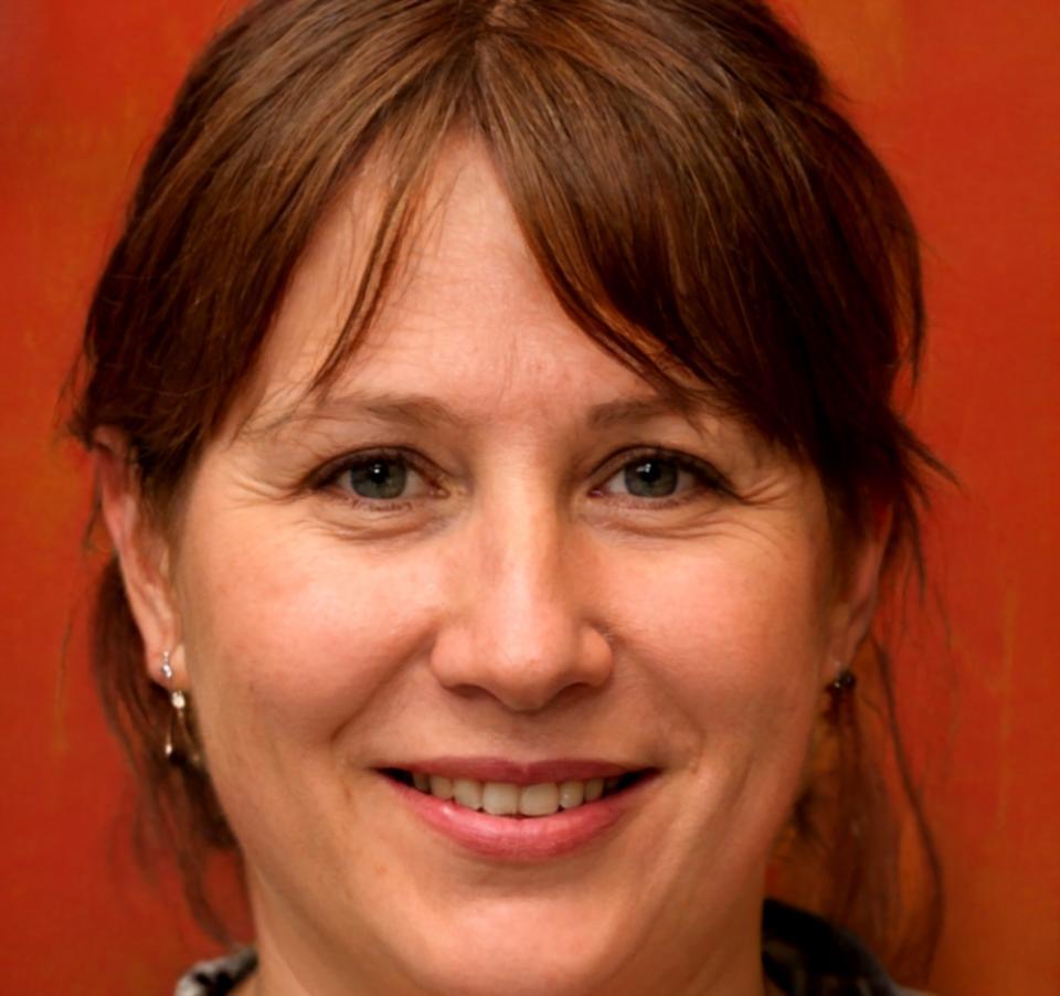 Retrato de Esperanza Vidal, experta en análisis financiero